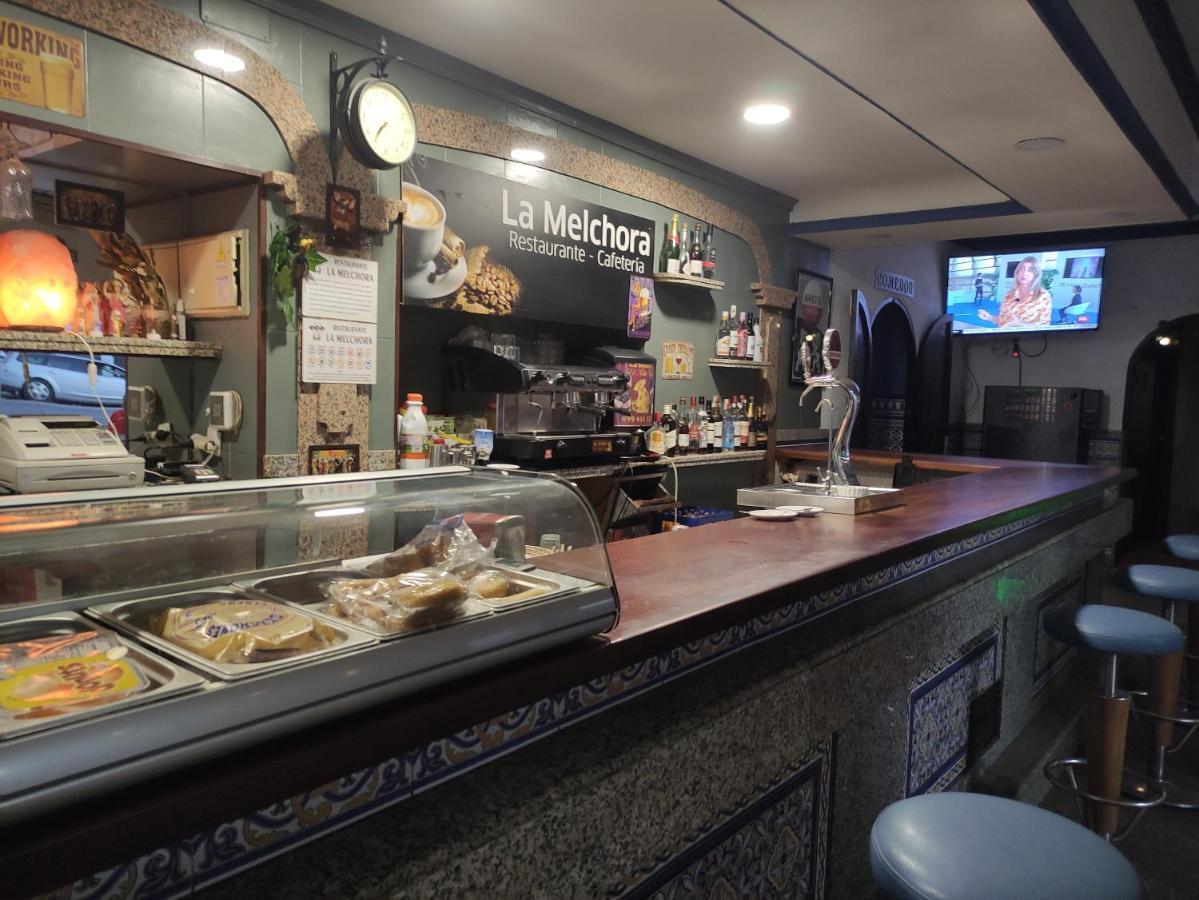 Hostal Restaurante Bar Cafeteria La Melchora Posadas Zewnętrze zdjęcie