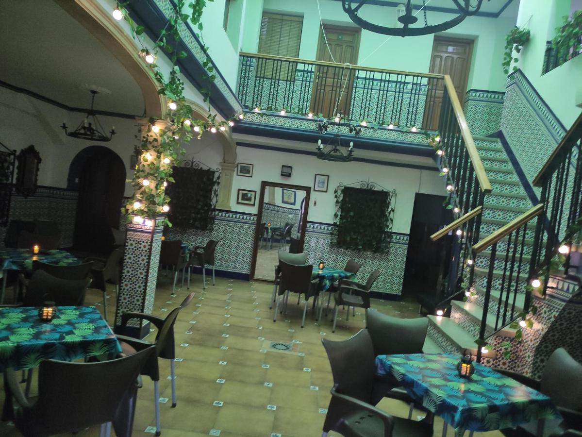 Hostal Restaurante Bar Cafeteria La Melchora Posadas Zewnętrze zdjęcie