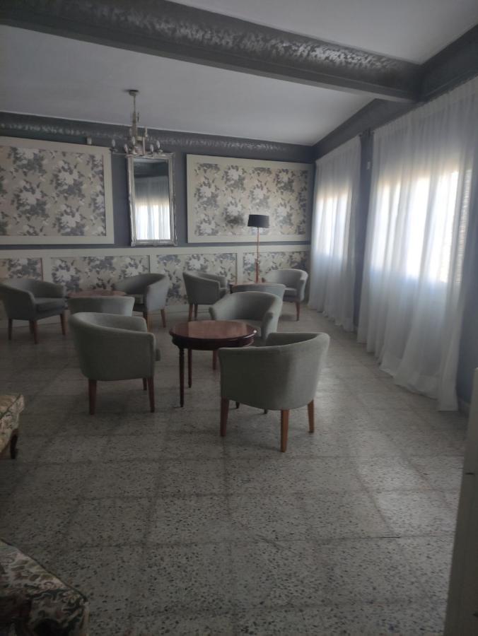 Hostal Restaurante Bar Cafeteria La Melchora Posadas Zewnętrze zdjęcie