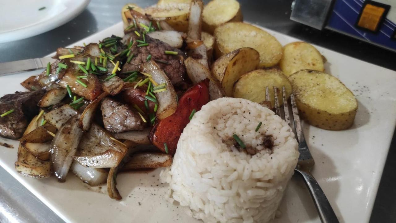 Hostal Restaurante Bar Cafeteria La Melchora Posadas Zewnętrze zdjęcie
